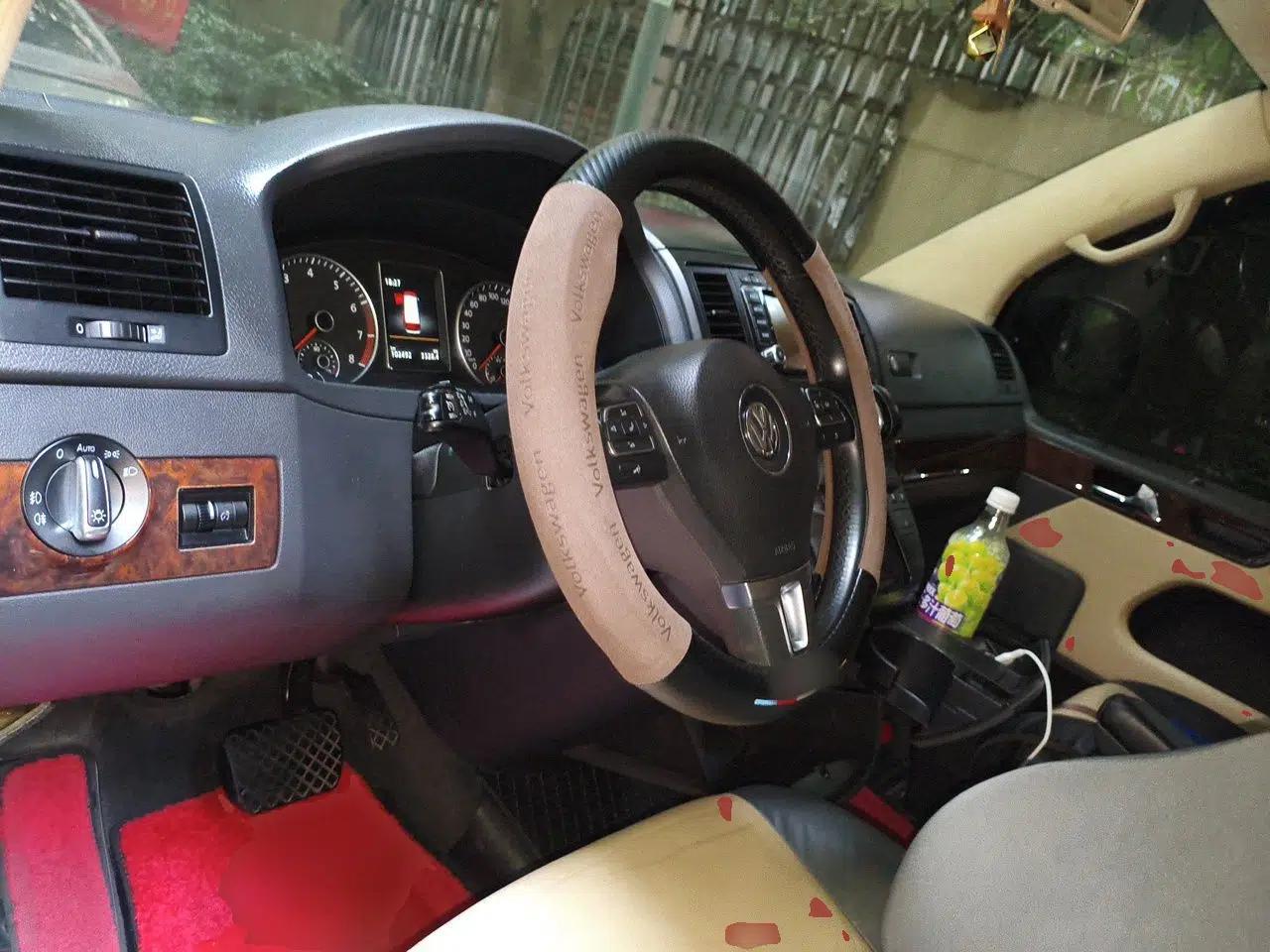 Volkswagen Multivan Volkswagen Caddy 2.0T, four-wheel drive, six seats, automatic transmission, with sunroof — миниатюра 10