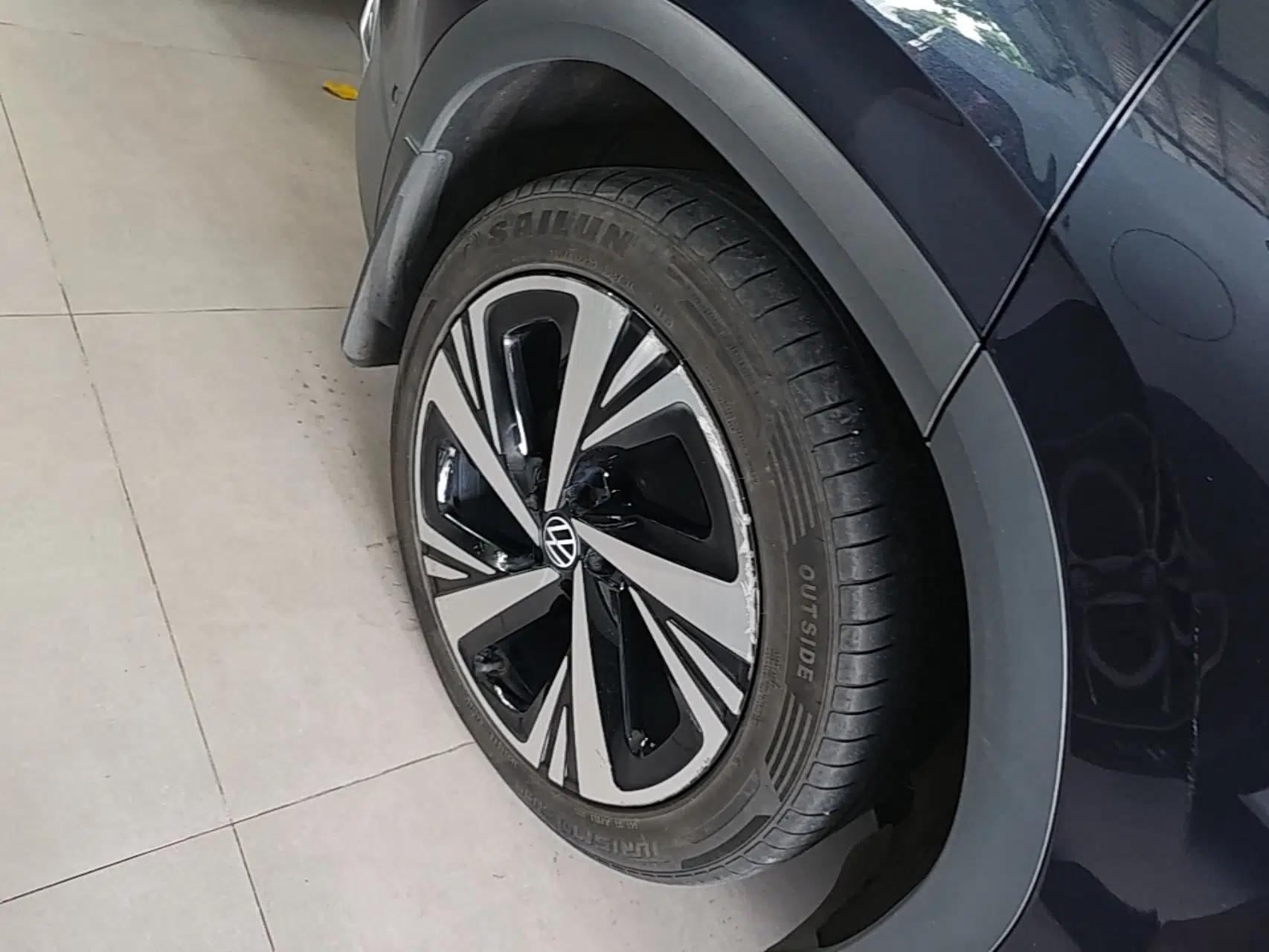 Volkswagen ID.6 CROZZ 2022 Long-Range PRO Edition — миниатюра 11