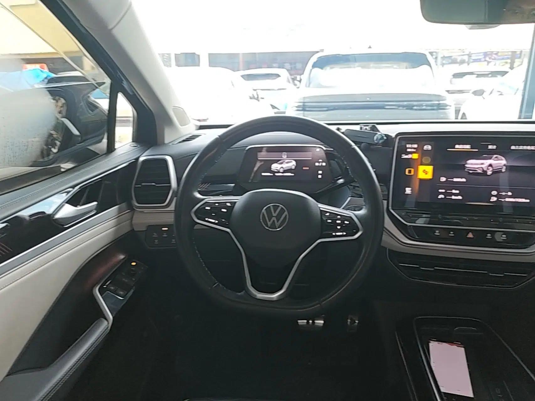 Volkswagen ID.6 CROZZ 2022 Long-Range PRO Edition — миниатюра 13