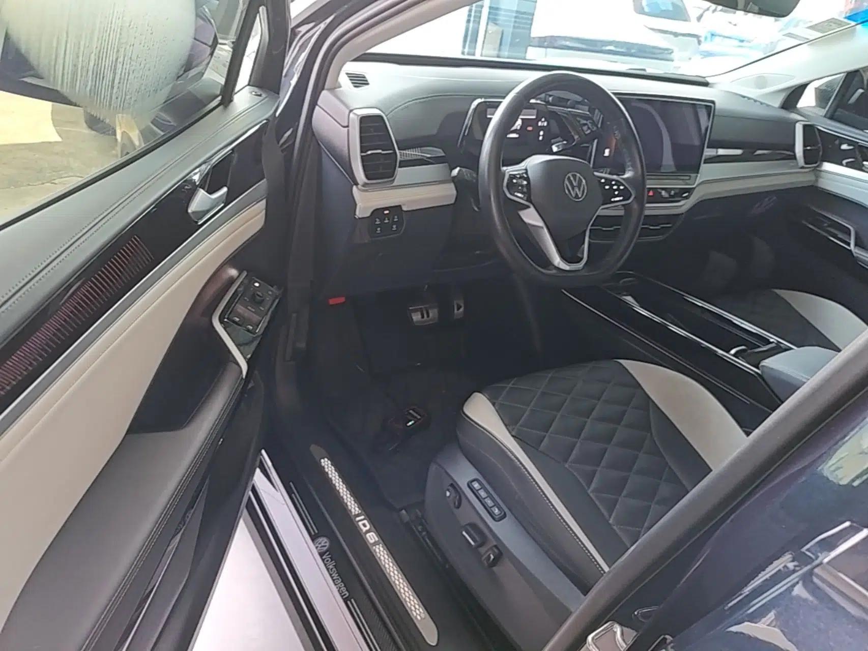 Volkswagen ID.6 CROZZ 2022 Long-Range PRO Edition — миниатюра 18