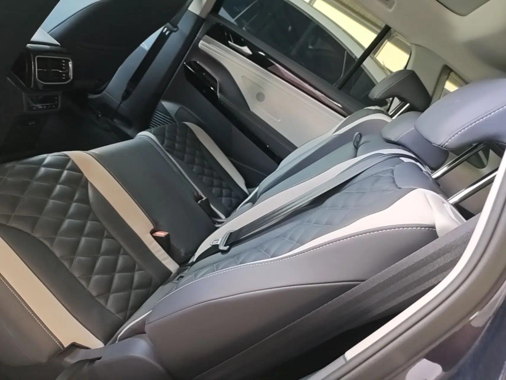 Volkswagen ID.6 CROZZ 2022 Long-Range PRO Edition — миниатюра 20