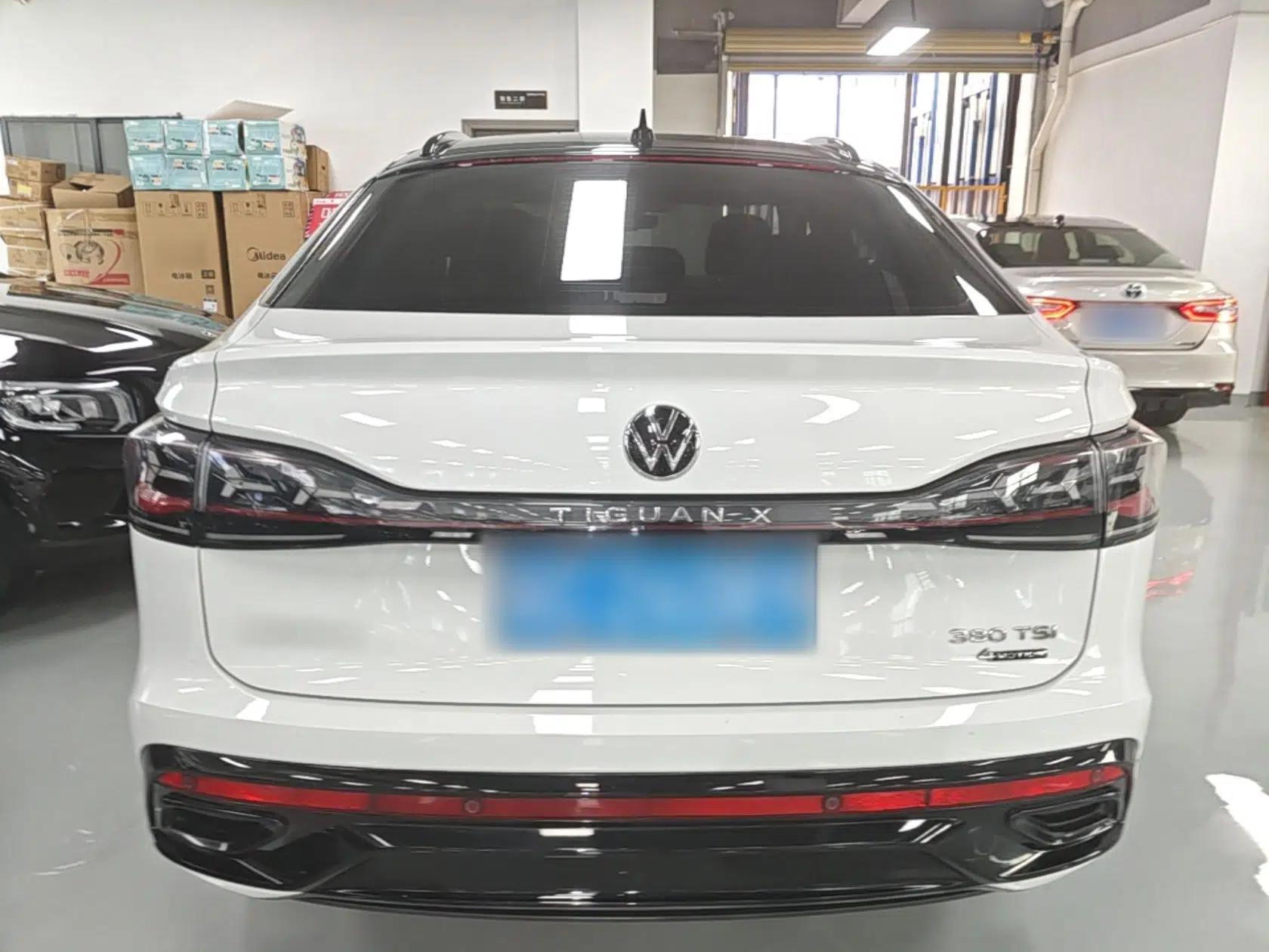Volkswagen Tiguan X 2023 330TSI Two-Wheel-Drive Prestige Flagship Edition — миниатюра 5