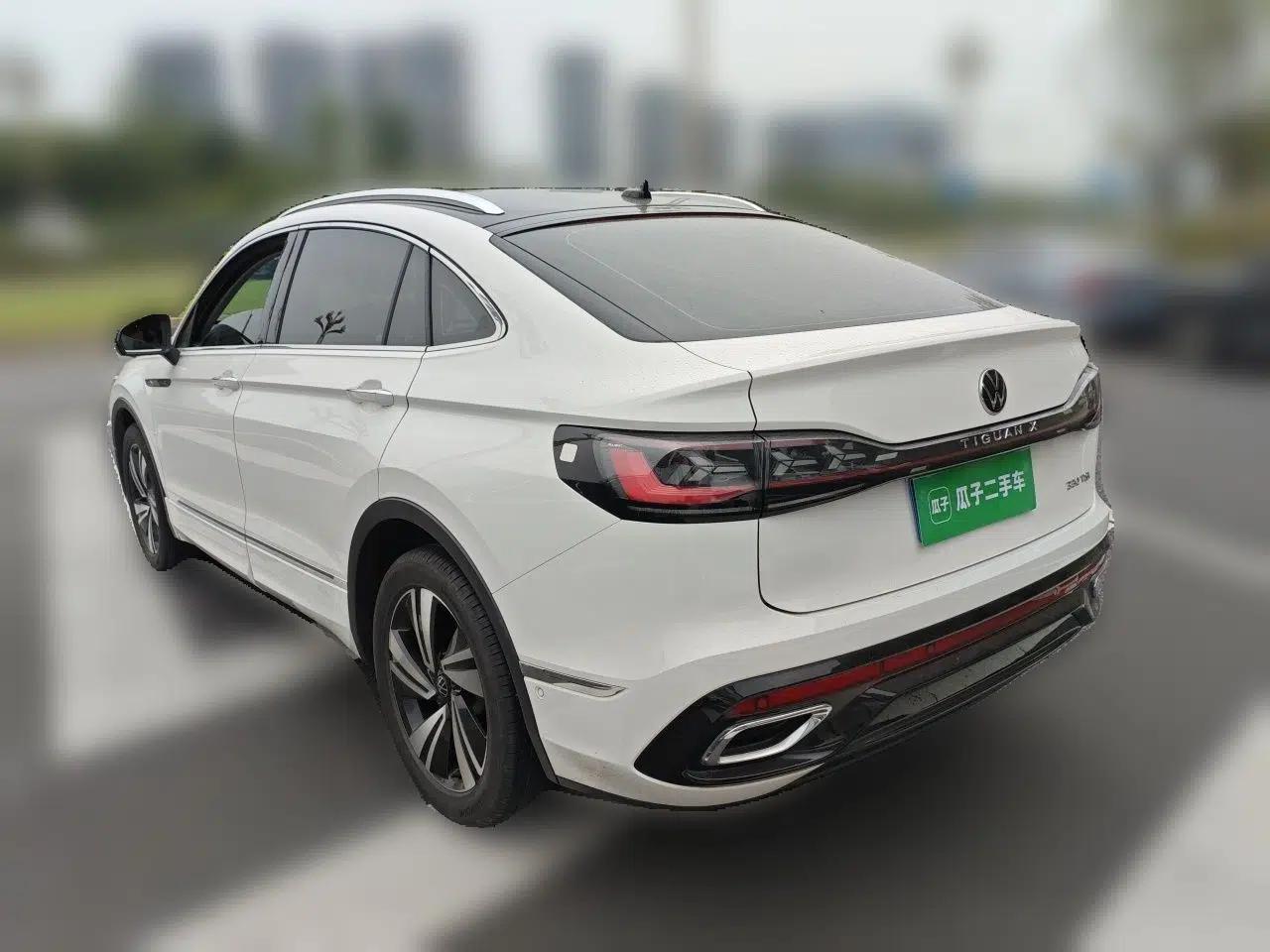 Volkswagen Tiguan X 2022 330TSI Two-Wheel-Drive Flagship Edition — миниатюра 4