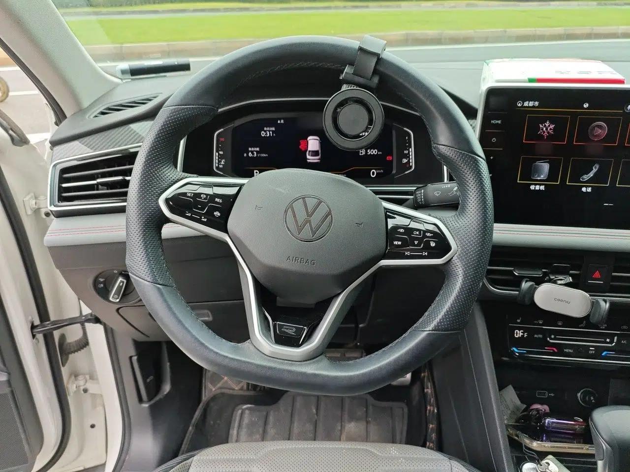Volkswagen Tiguan X 2022 330TSI Two-Wheel-Drive Flagship Edition — миниатюра 10