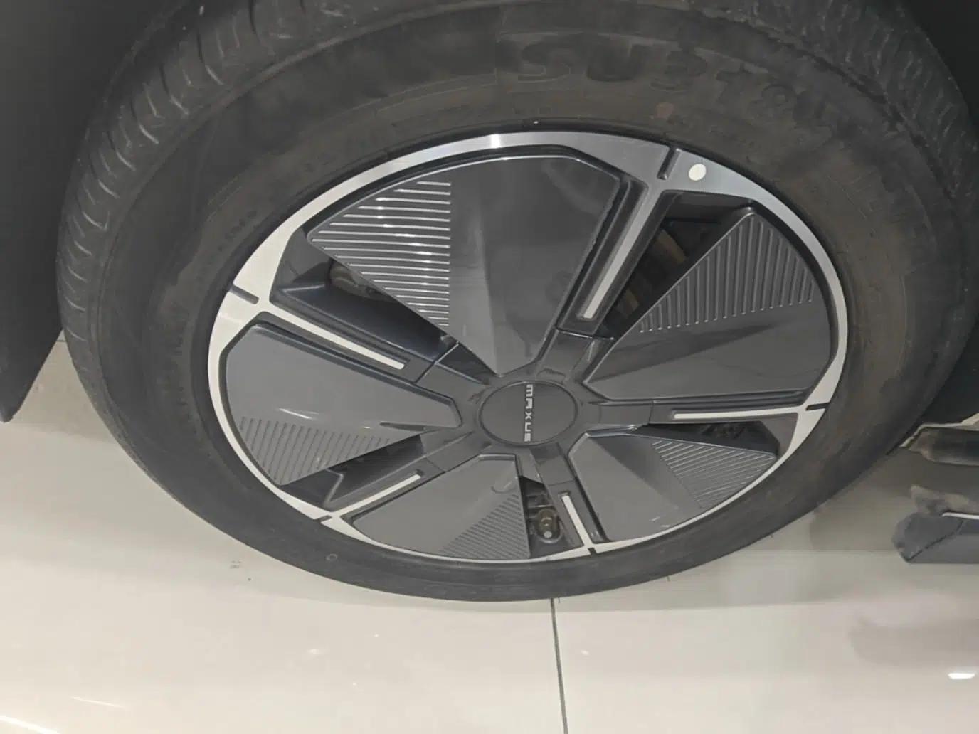 SAIC MAXUS Dajia 7 2024 Super Hybrid Long-Range Edition Enjoyment Version — миниатюра 11