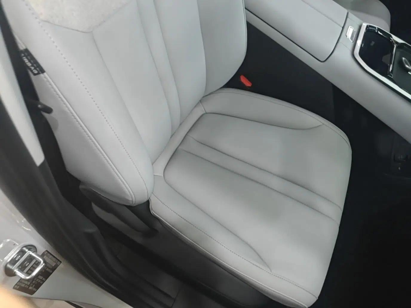SAIC MAXUS Dajia 7 2024 Super Hybrid Long-Range Edition Enjoyment Version — миниатюра 19