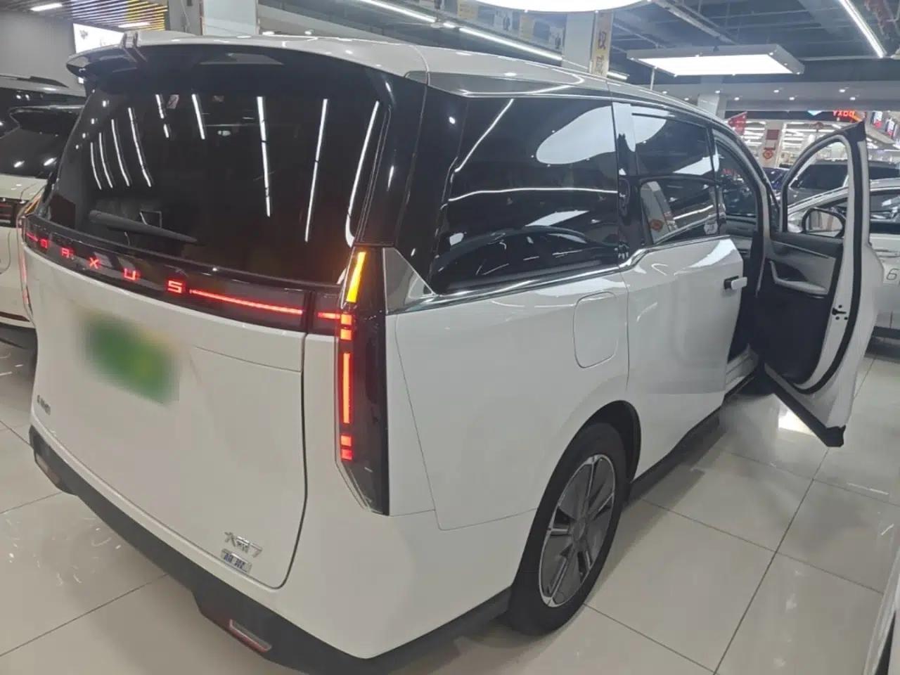 SAIC MAXUS Dajia 7 2024 Super Hybrid Long-Range Edition Enjoyment Version — миниатюра 6