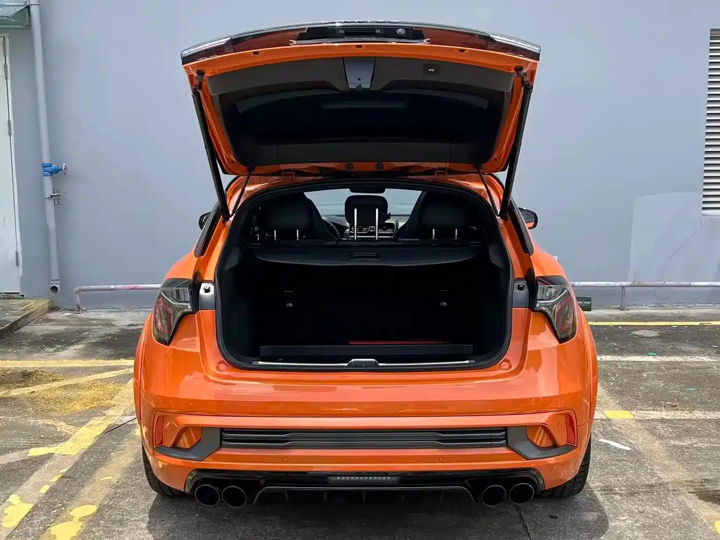 Lynk & Co 02 Hatchback 2021 2.0TD Halo Driving Package Edition — миниатюра 14