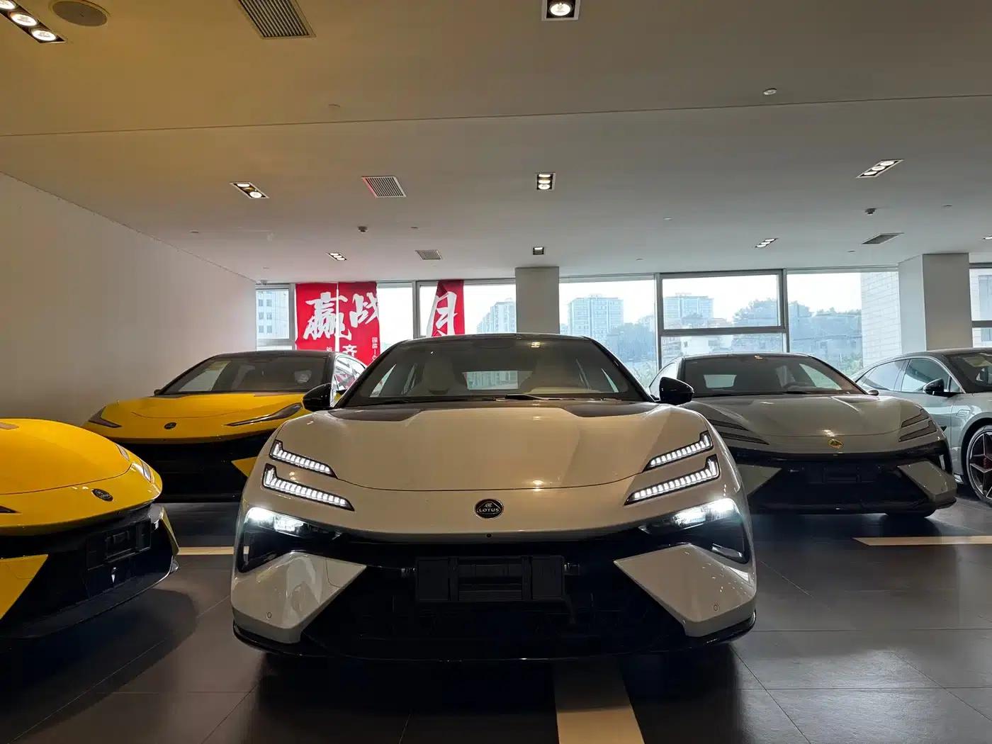 EMEYA 2025 600 Luxury Edition — миниатюра 2