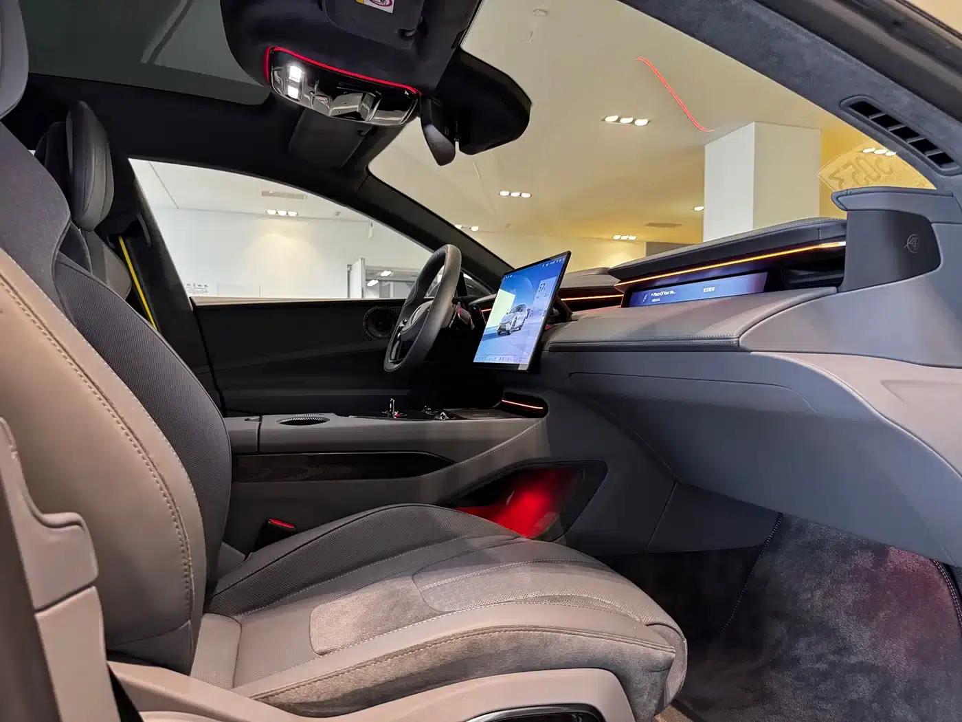 EMEYA 2025 Lotus First Edition — миниатюра 6