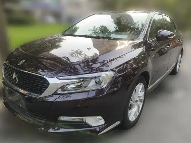 DS 5LS 2016 1.6T Style Edition THP160