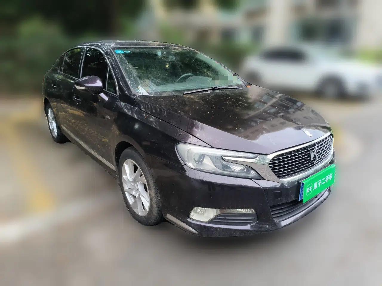 DS 5LS 2015 1.6T Style Edition THP160 — миниатюра 3
