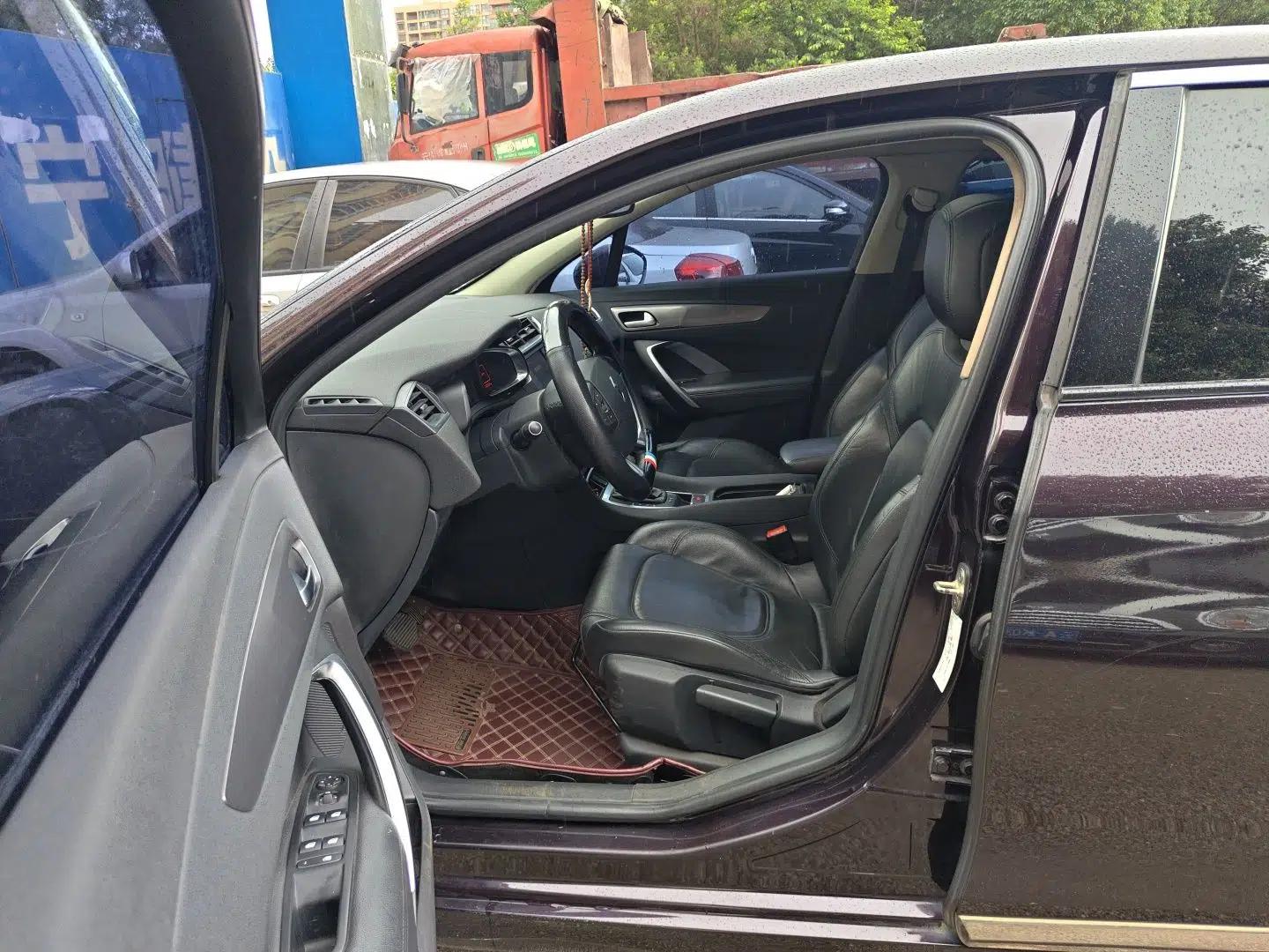 DS 5LS 2015 1.6T Elegant Edition THP160 — миниатюра 15