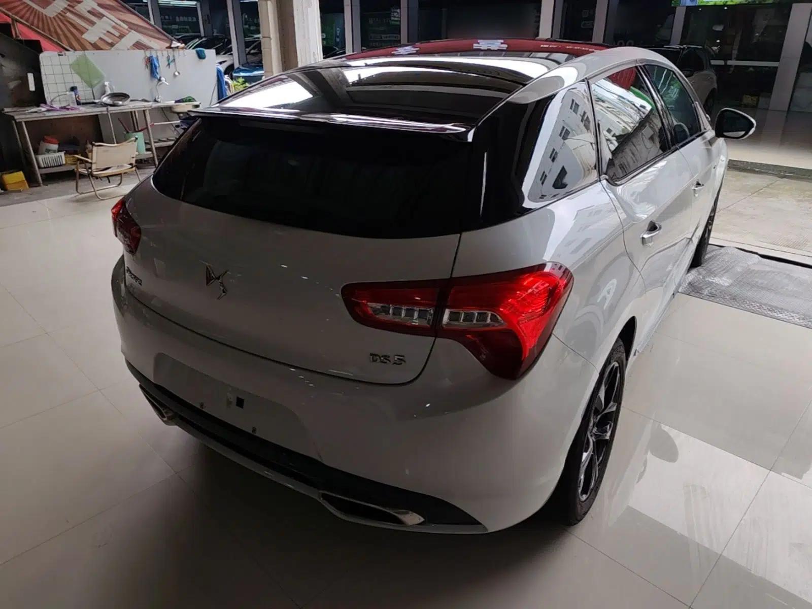 DS 5 2015 1.8T Luxury Edition THP200 — миниатюра 6