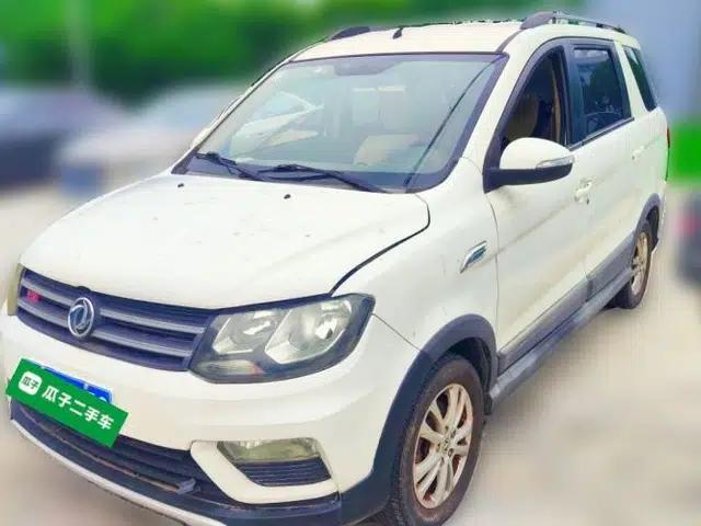 Dongfeng Fengon 370 2016 1.5L Manual Elite Home Edition 7-Seater