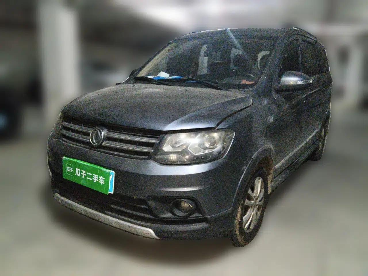 Dongfeng Fengon 360 2015 1.5L Manual Luxury 7-Seater China IV Standard — миниатюра 1