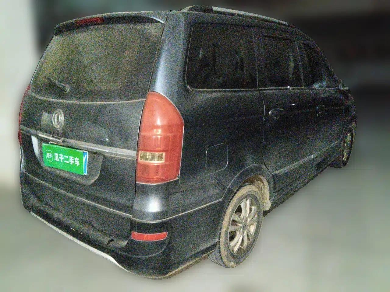 Dongfeng Fengon 360 2015 1.5L Manual Luxury 7-Seater China IV Standard — миниатюра 6