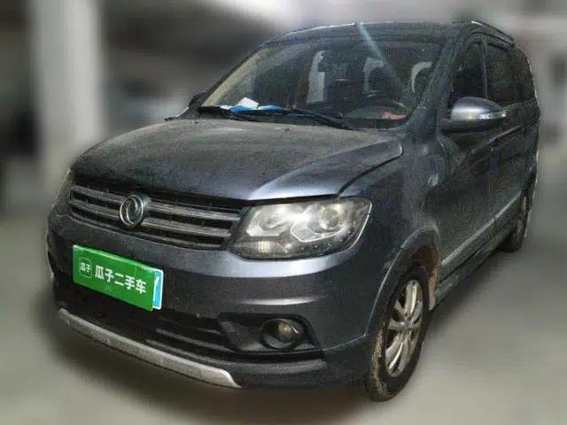 Dongfeng Fengon 360 2015 1.5L Manual Luxury 7-Seater China IV Standard