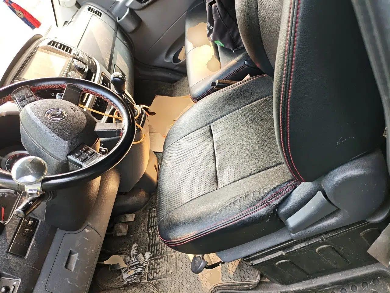 Dongfeng Yufeng 2021 2.0T Power King Front-Drive Logistics Vehicle Long Wheelbase High Roof 6-9 Seats China VI ZD20 — миниатюра 15