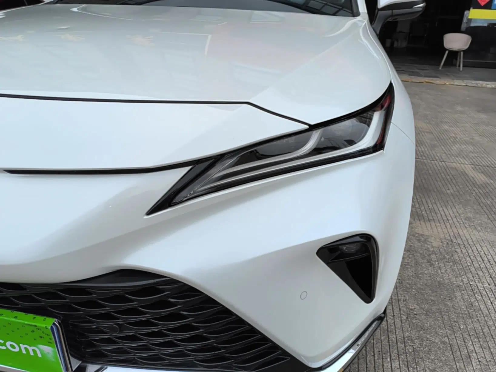 Toyota Venza 2022 2.0L CVT Two-Wheel Drive Prestige Edition — миниатюра 8
