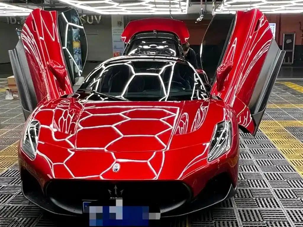 Maserati MC20 2020 3.0T Standard Edition — миниатюра 1