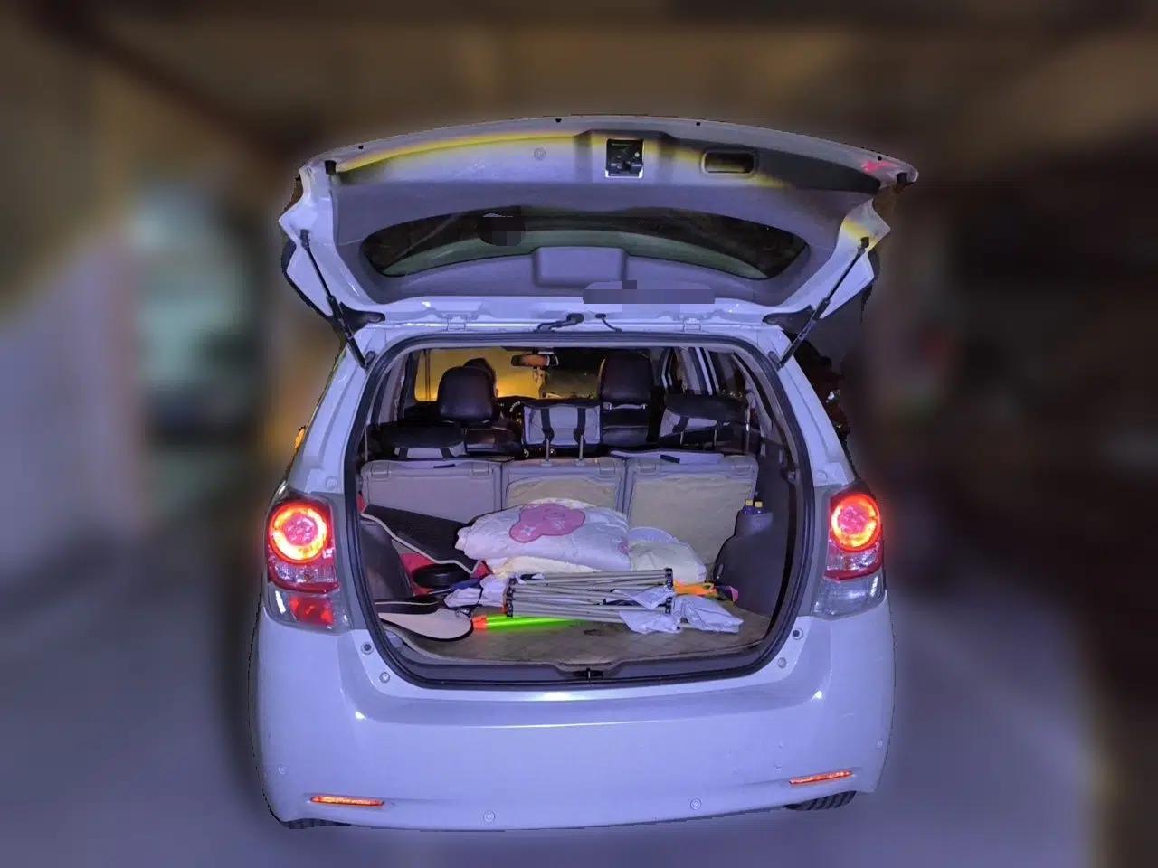 Toyota Verso 2014 Starlight 180E CVT Elite Edition — миниатюра 19