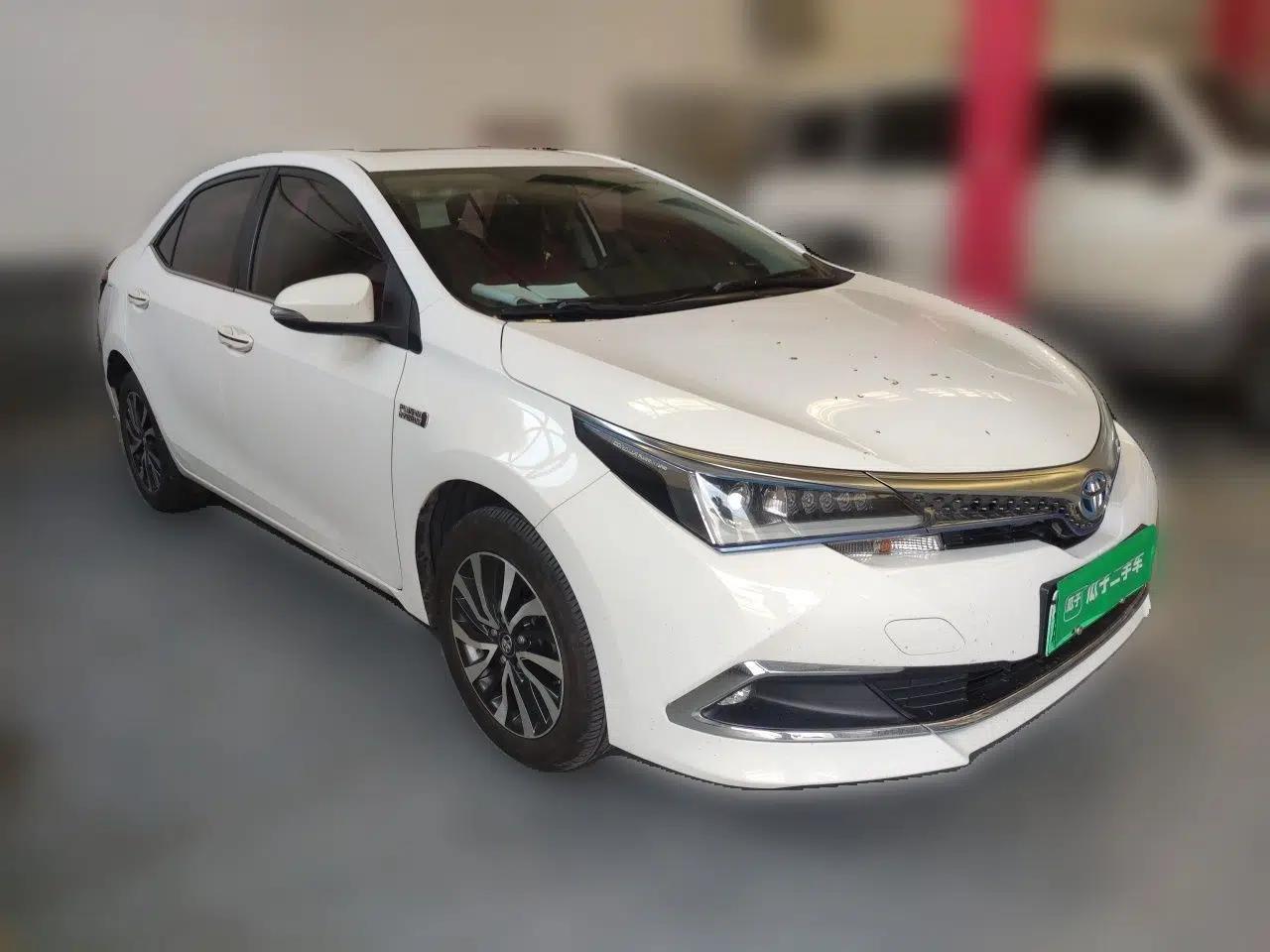 Toyota Corolla Hybrid E+ 2019 1.8L E-CVT Leading Edition — миниатюра 3