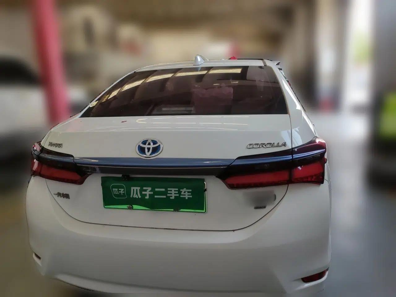 Toyota Corolla Hybrid E+ 2019 1.8L E-CVT Leading Edition — миниатюра 5