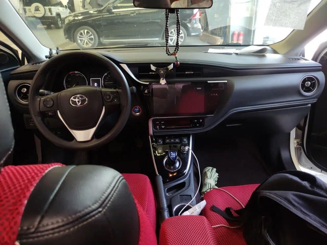 Toyota Corolla Hybrid E+ 2019 1.8L E-CVT Leading Edition — миниатюра 9