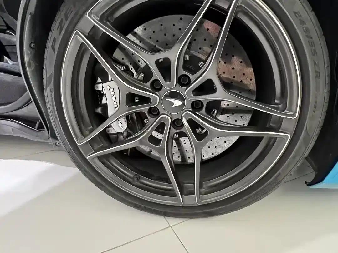 McLaren 720S 2019 4.0T Coupe — миниатюра 9