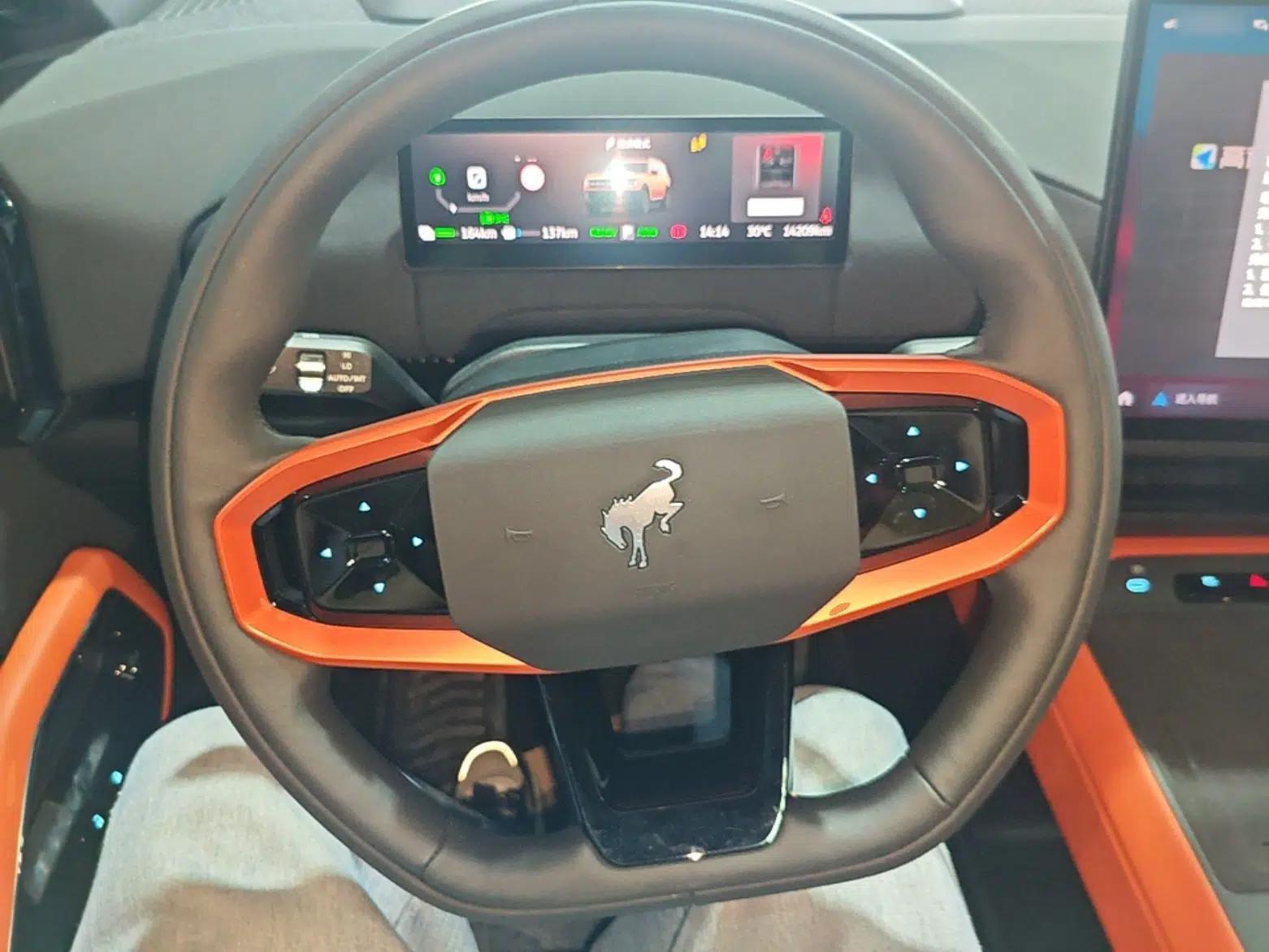 Ford Bronco 2026 Model Ink Diamond Range-Extended — миниатюра 13