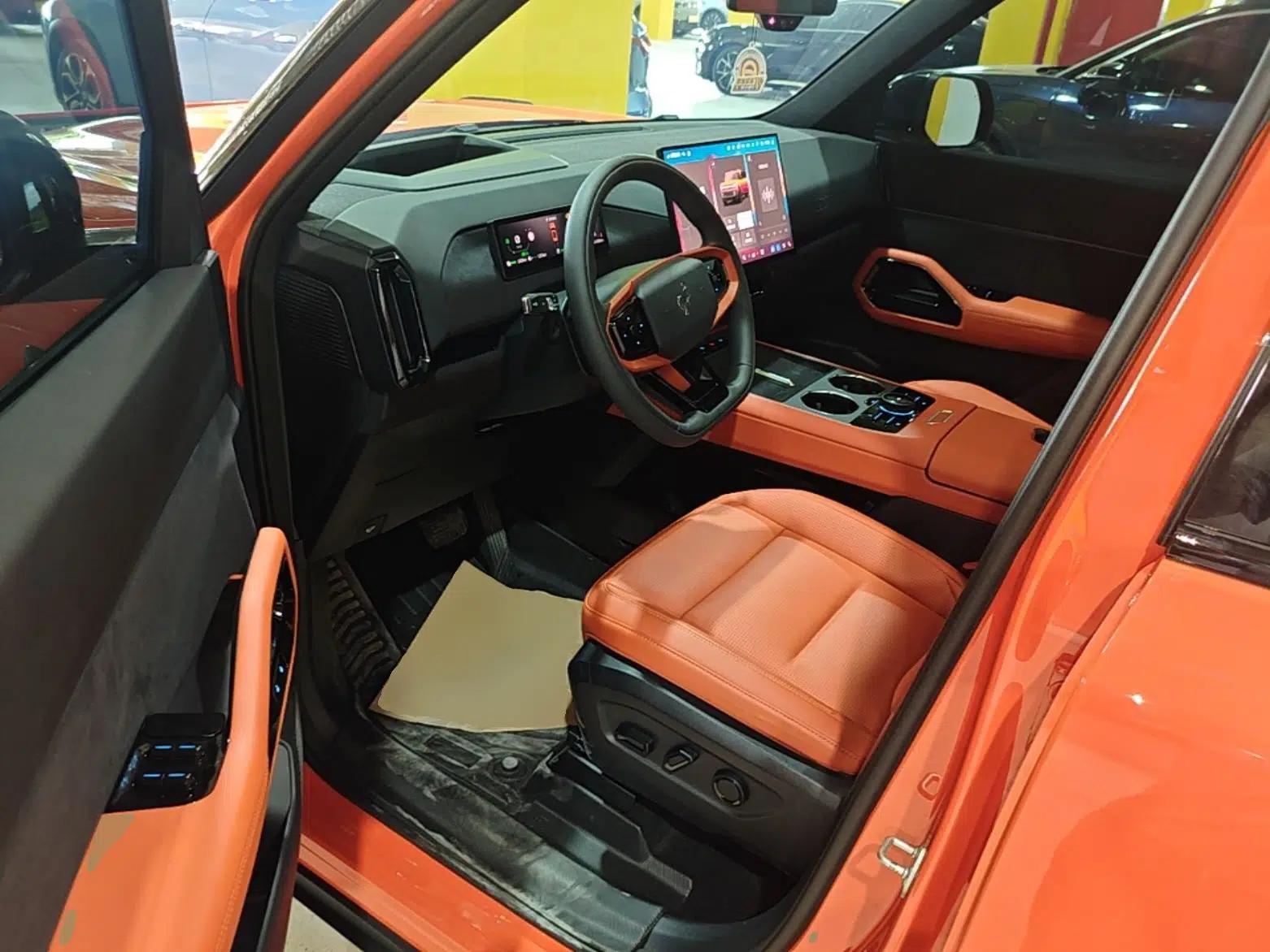 Ford Bronco 2026 Model Ink Diamond Range-Extended — миниатюра 18