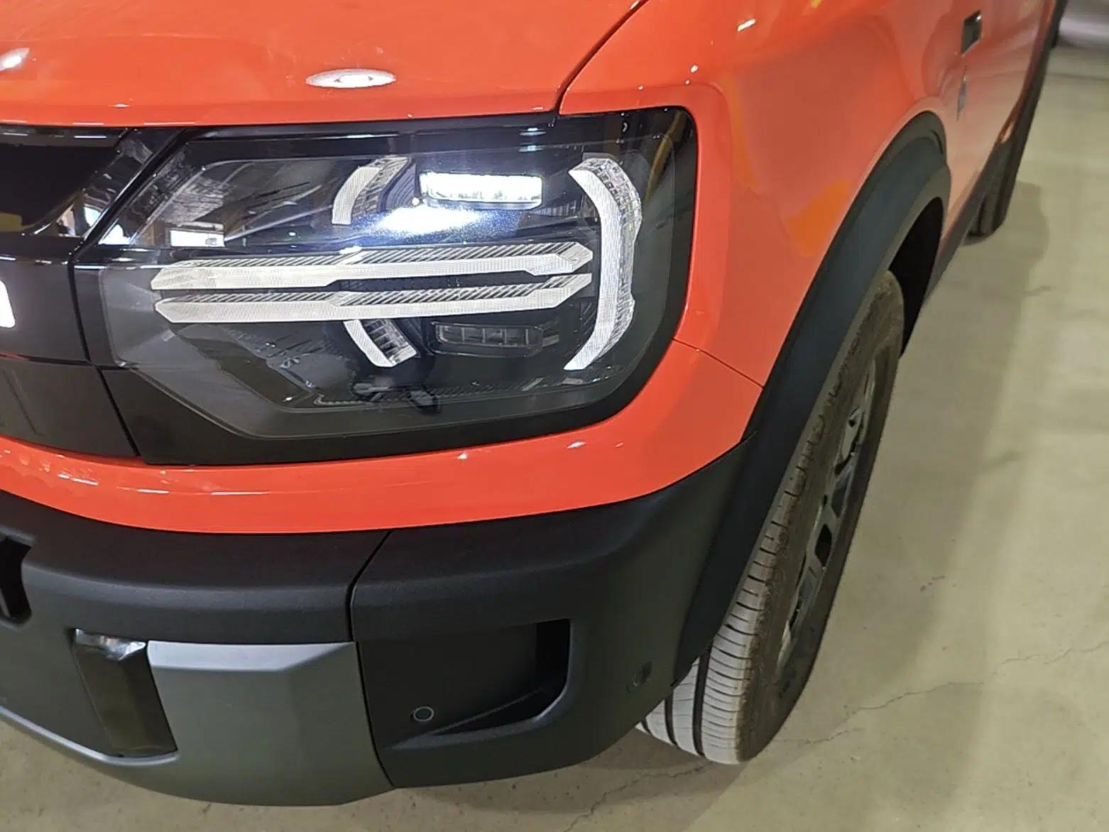 Ford Bronco 2026 Model Ink Diamond Range-Extended — миниатюра 8