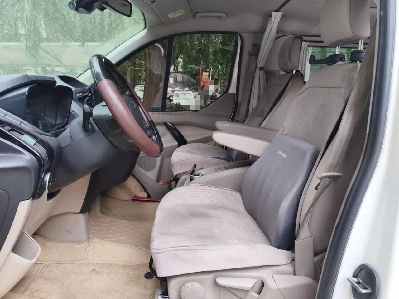 Ford Tourneo Custom 2017 2.0T Automatic Elite Edition — миниатюра 15