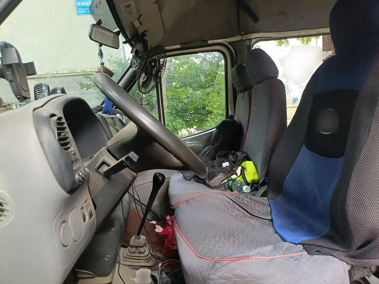 Ford Classic Transit 2009 2.8T Diesel Standard Version Short Wheelbase Mid-Roof JX493ZLQ3 — миниатюра 15