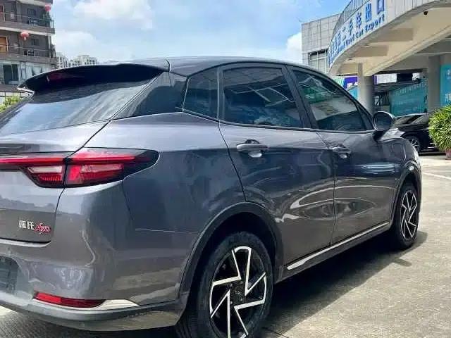 Nezha AYA 2023 Facelift 401 Lite — миниатюра 7