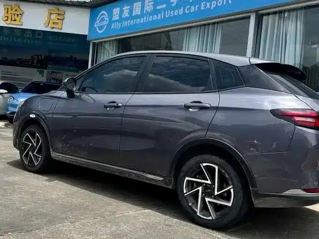 Nezha AYA 2023 Facelift 401 Lite — миниатюра 9