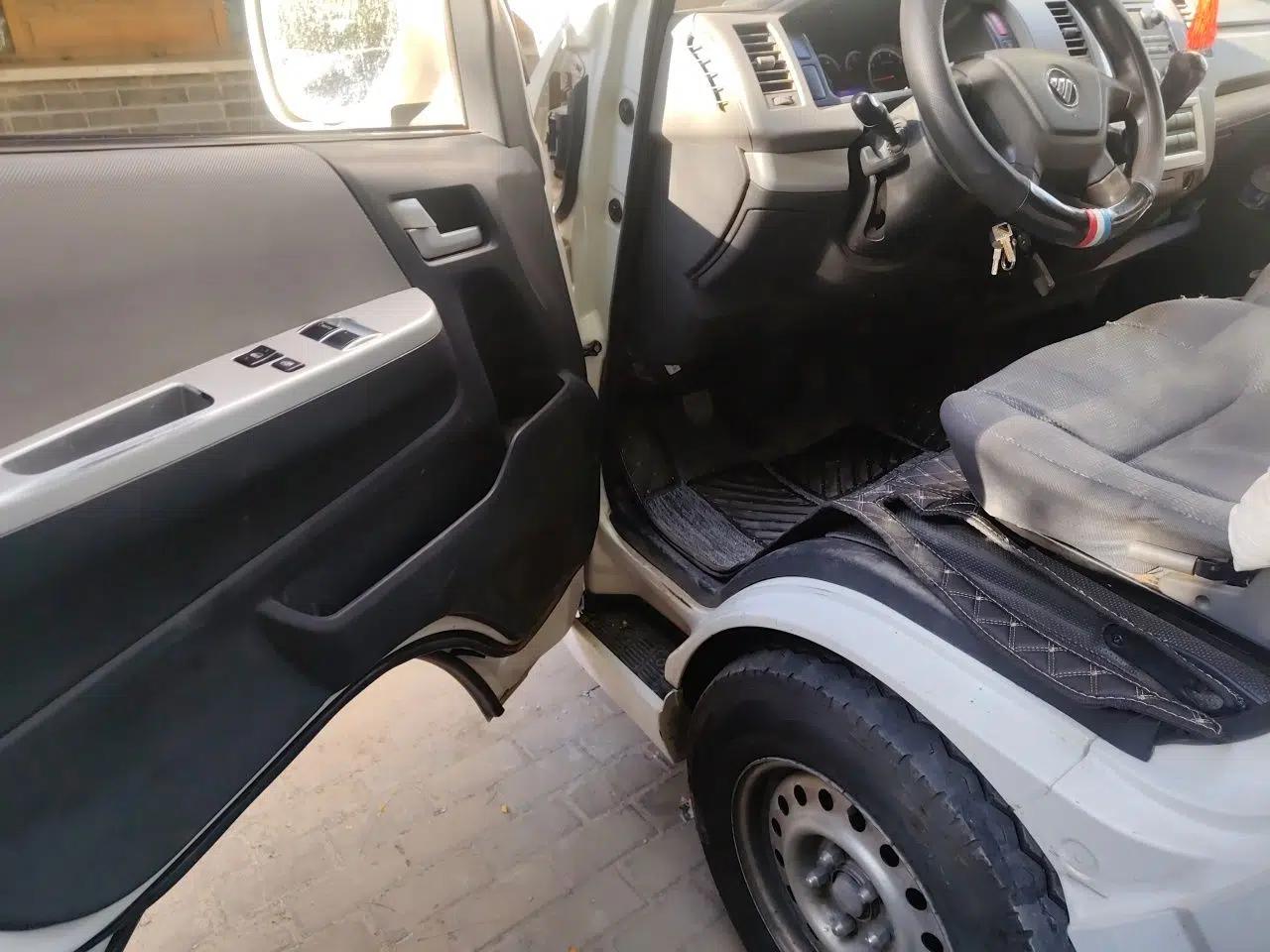 Foton Scenic G7 2017 2.0L Long-Wheelbase Commercial Van High Roof 2 Seats 4Q20M — миниатюра 16