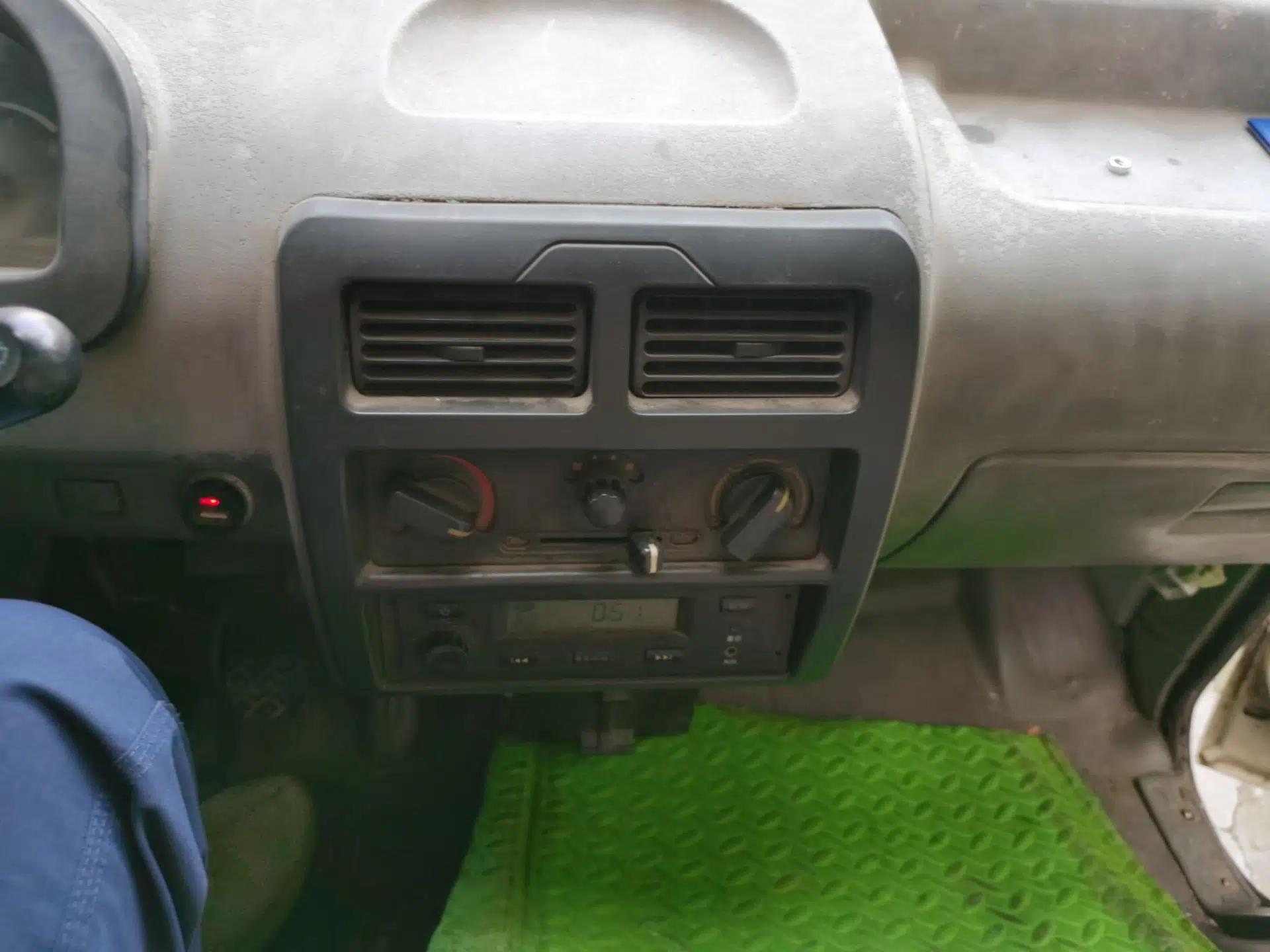 Foton Xiangling M Foton gasoline-CNG manual two-seat box truck — миниатюра 13