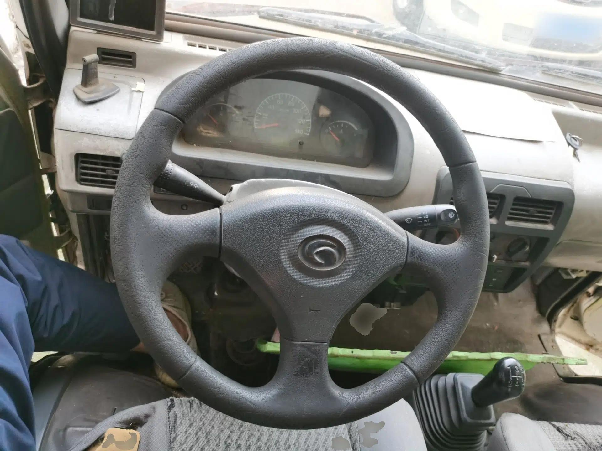 Foton Xiangling M Foton gasoline-CNG manual two-seat box truck — миниатюра 10