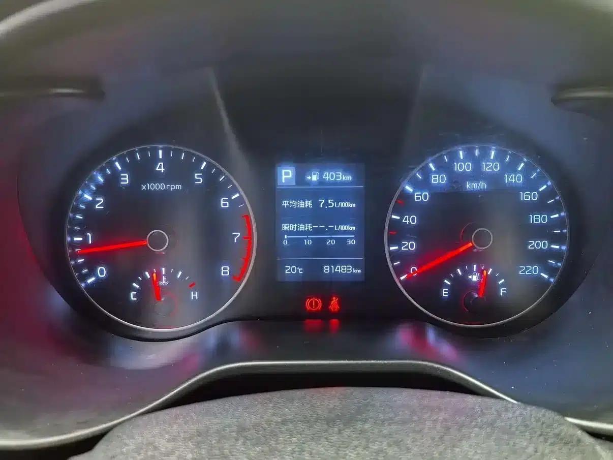 2017 KX CROSS 1.4L AT GLS — миниатюра 16