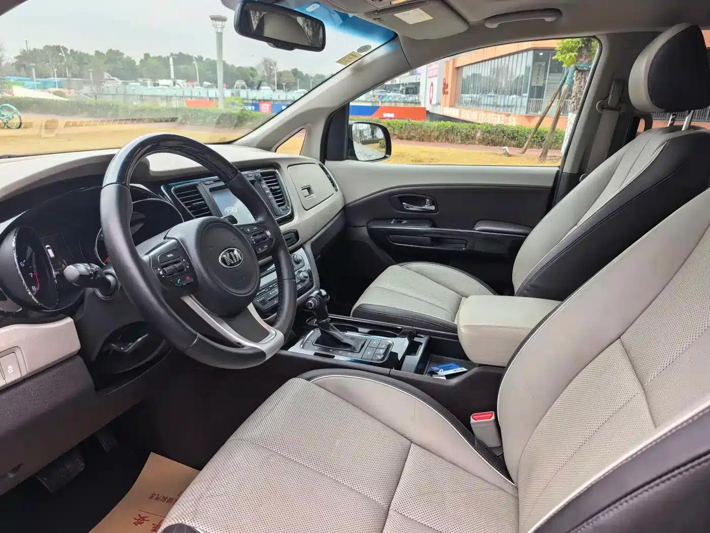 Carnival Imported 2015 3.3GDI Flagship Edition (National V Emission Standard) — миниатюра 16