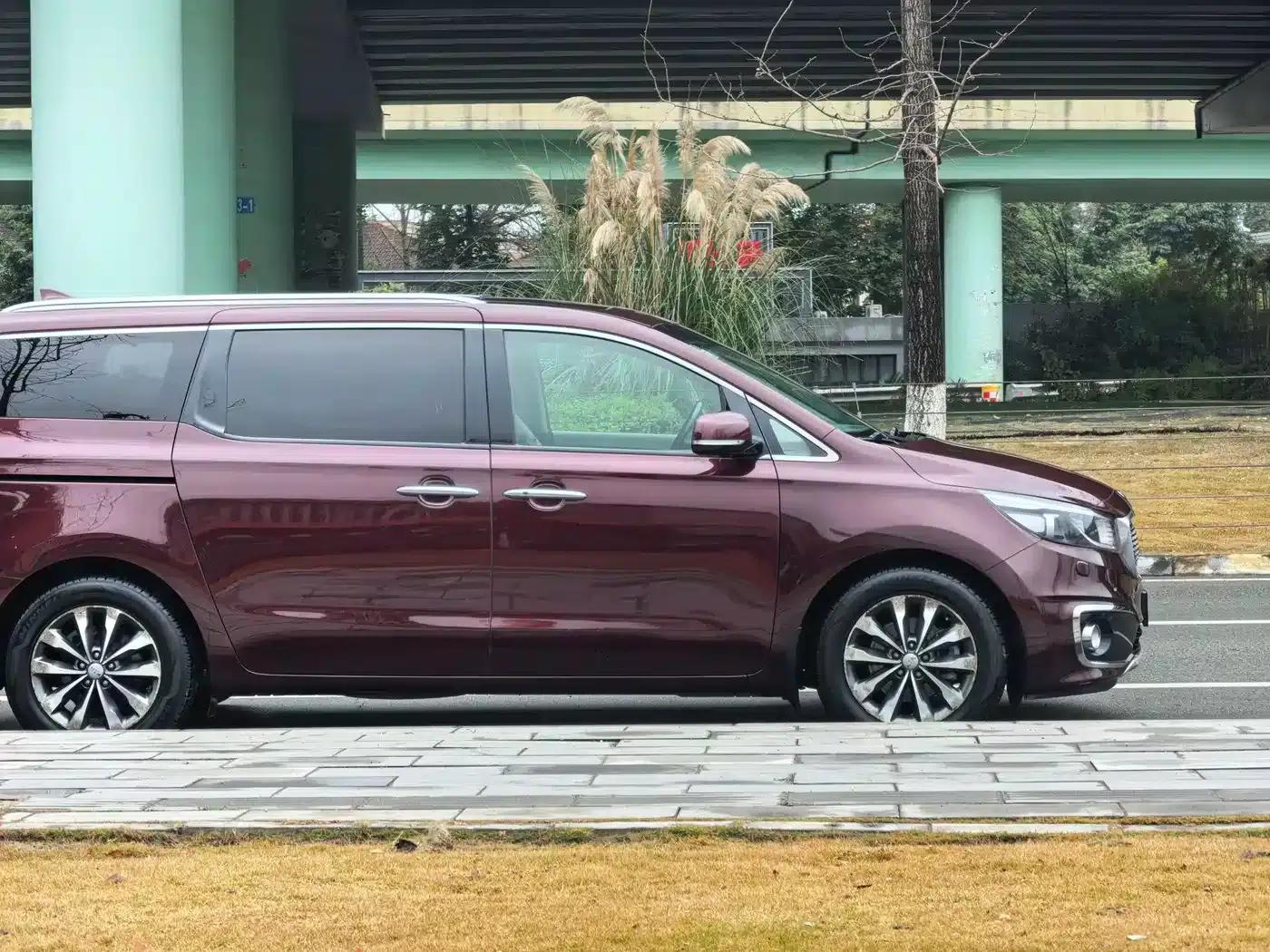 Carnival Imported 2015 3.3GDI Flagship Edition (National V Emission Standard) — миниатюра 7