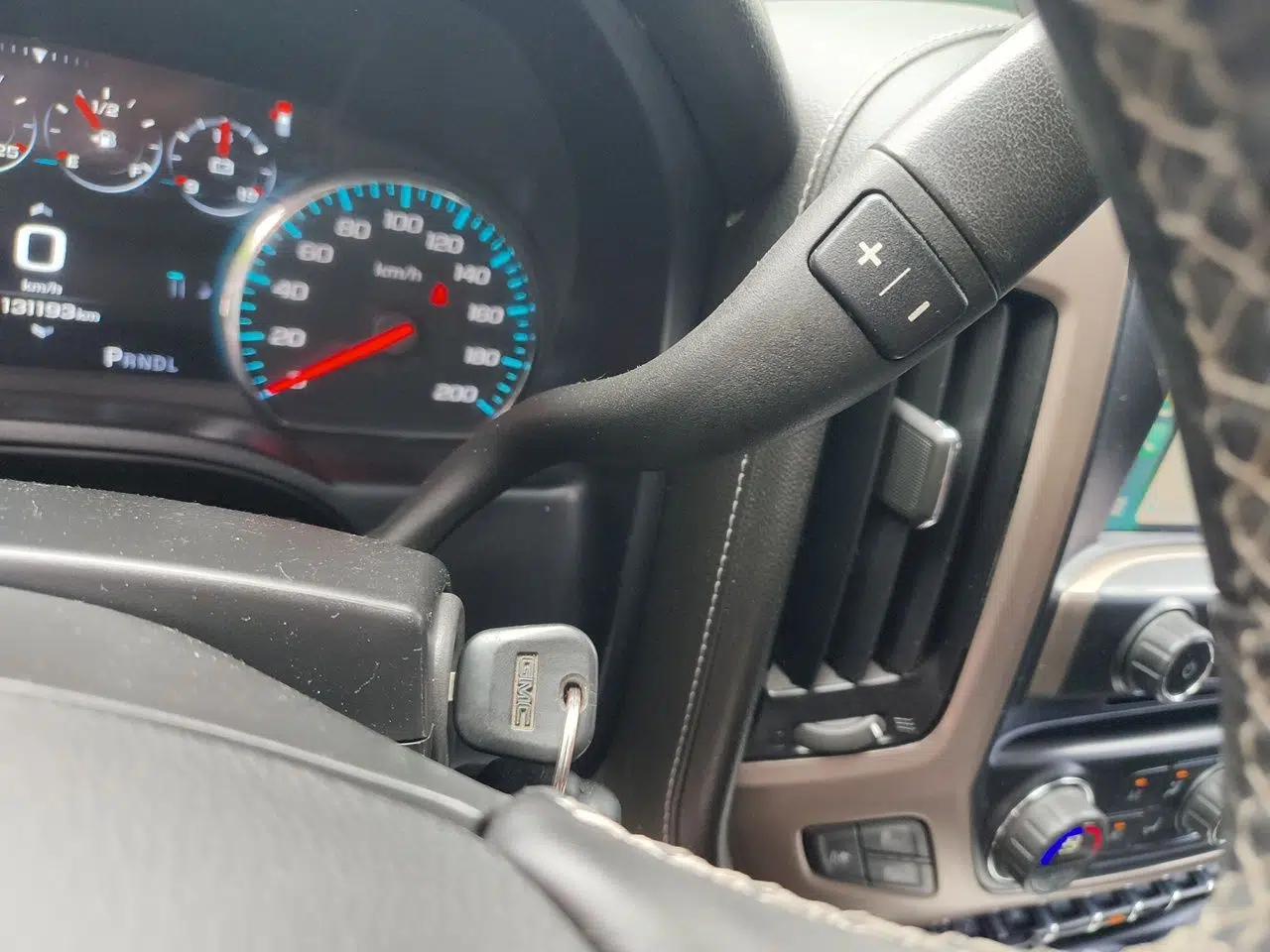 GMC SIERRA 2016 DENALI top-of-the-line model — миниатюра 14