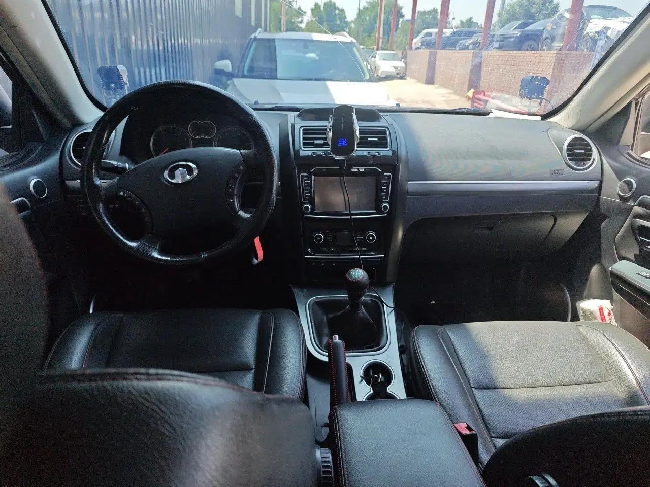 Haval H5 Classic 2013 Zhizun Edition 2.0T Manual 4x4 Elite Model — миниатюра 9