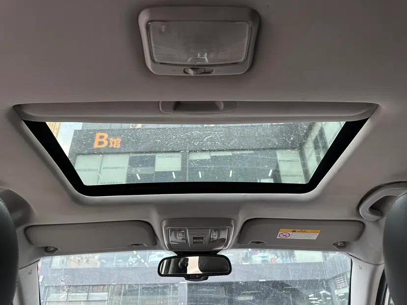 Haval H5 Classic 2016 Classic Edition 2.0T Manual 4x4 Prestige Model — миниатюра 15