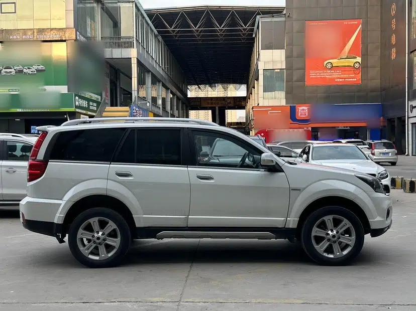 Haval H5 Classic 2016 Classic Edition 2.0T Manual 4x4 Prestige Model — миниатюра 7