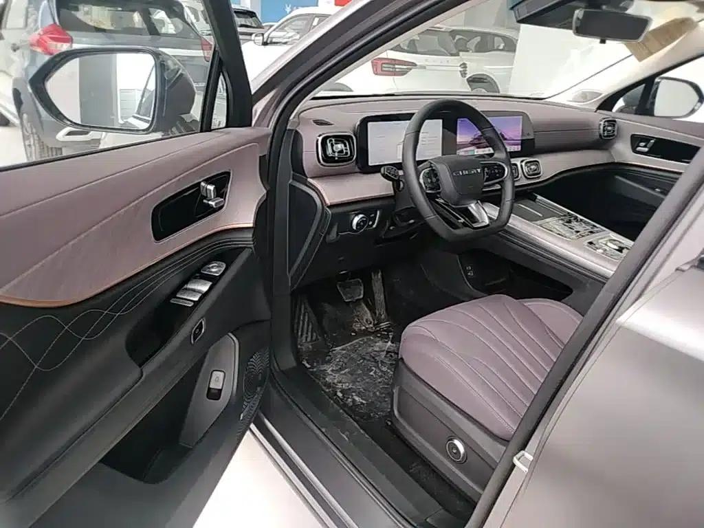 Chery Tiggo 9 C-DM 2025 1.5T 106KM Super Enjoy Edition 5-seater Ternary Lithium — миниатюра 16