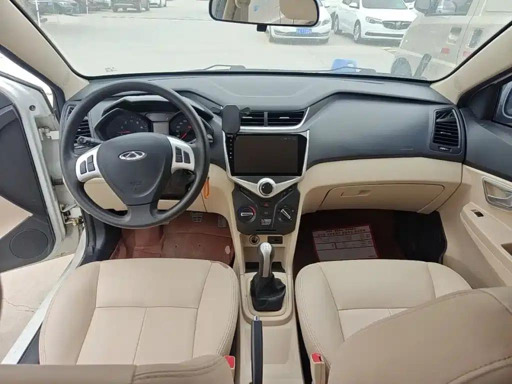 Fengyun 2 2016 1.5L Manual Value Edition — миниатюра 6