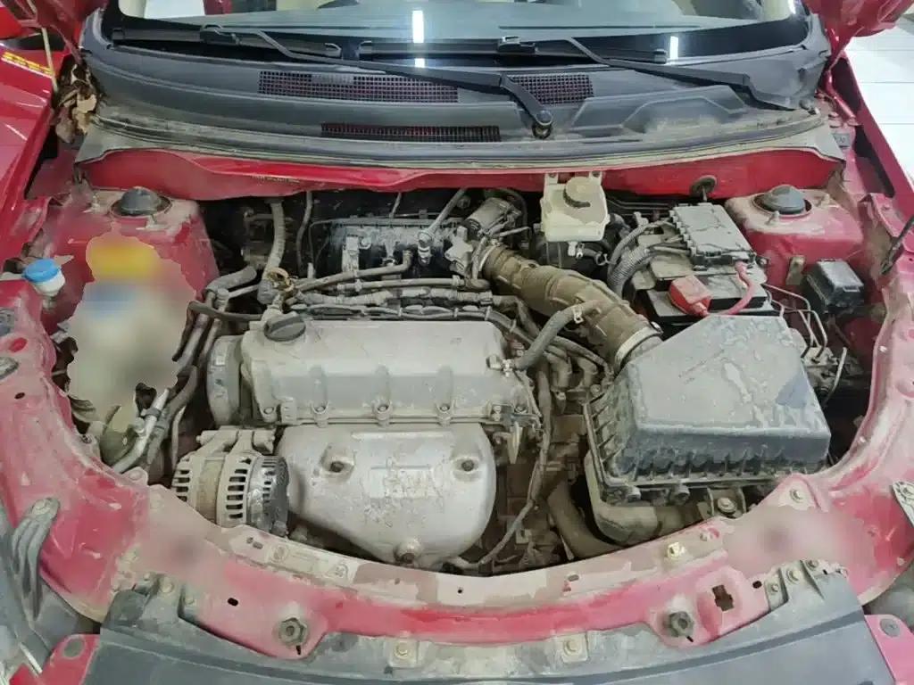 Fengyun 2 2015 1.5L Manual Elite Edition — миниатюра 20